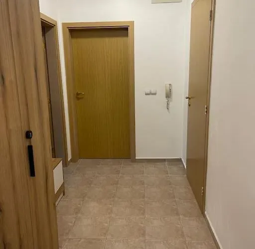 South Mountain Апартамент